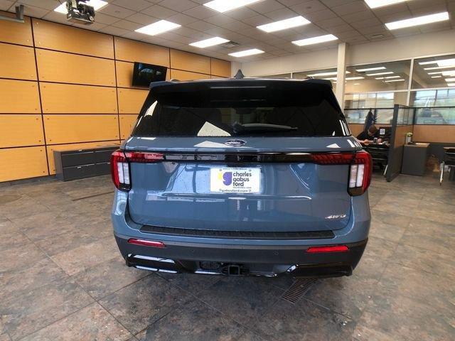 new 2025 Ford Explorer car, priced at $52,085