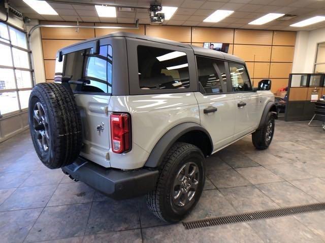 new 2024 Ford Bronco car, priced at $46,358