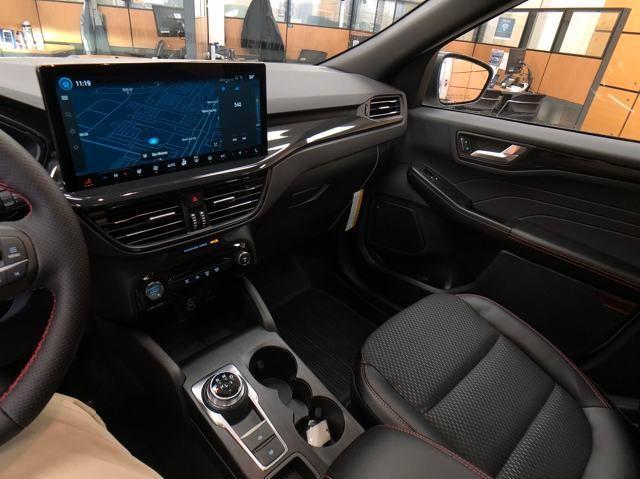 new 2025 Ford Escape car, priced at $35,248