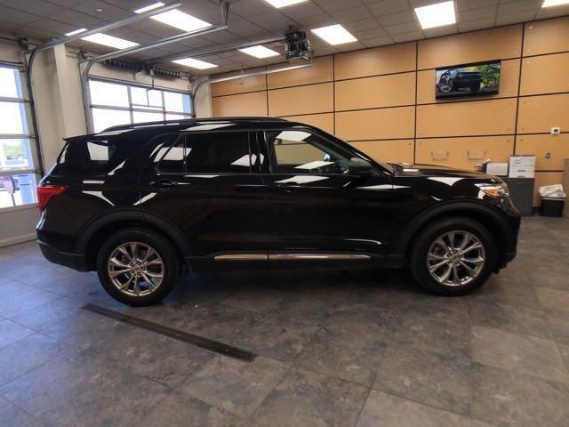 used 2022 Ford Explorer car, priced at $31,987