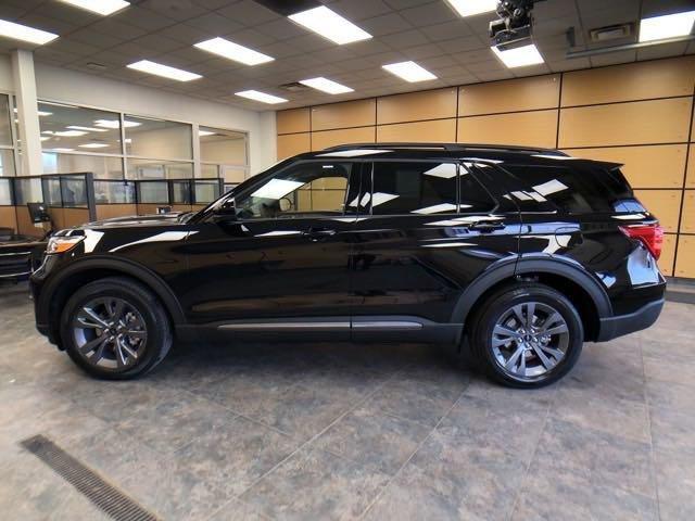 new 2024 Ford Explorer car, priced at $48,989