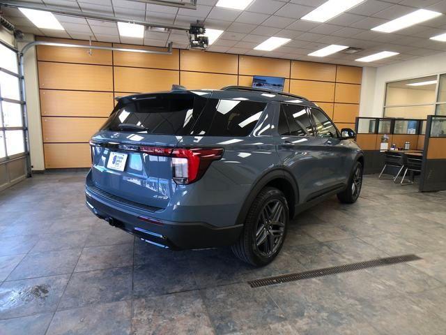 new 2025 Ford Explorer car, priced at $50,584