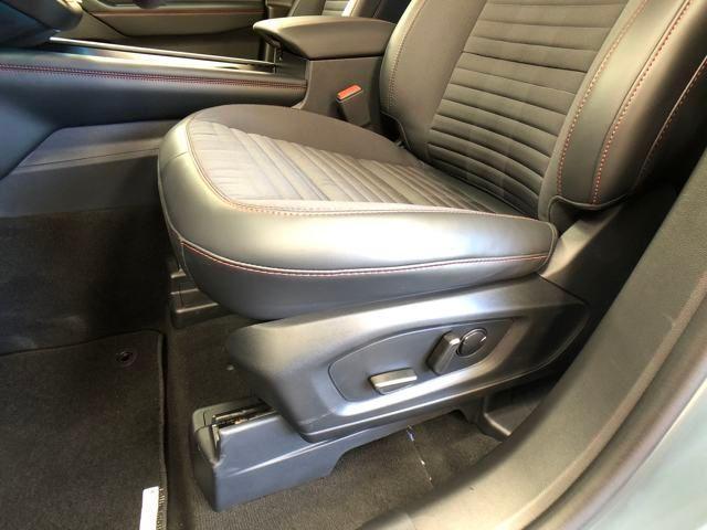 new 2025 Ford Explorer car, priced at $50,584