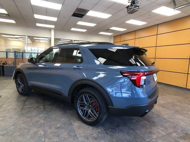 new 2025 Ford Explorer car, priced at $50,584