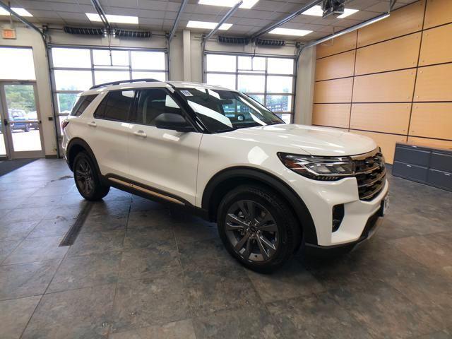 new 2025 Ford Explorer car, priced at $45,955