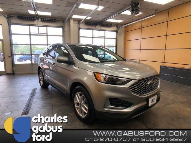 used 2024 Ford Edge car, priced at $26,875