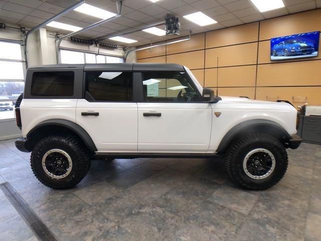 new 2024 Ford Bronco car, priced at $66,379