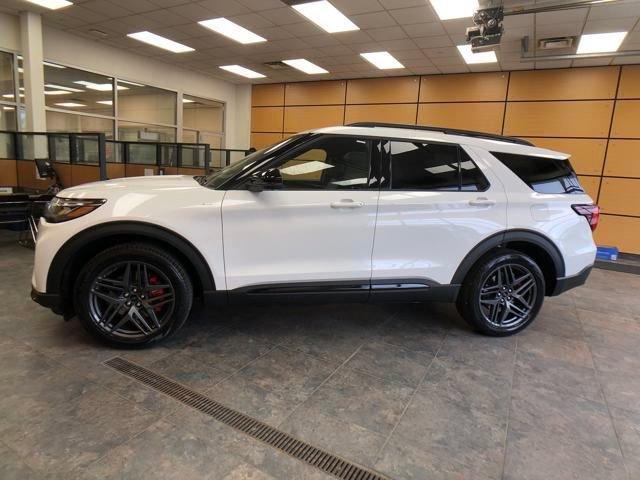 new 2025 Ford Explorer car, priced at $50,321