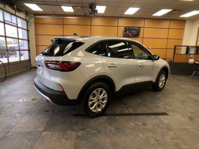 new 2025 Ford Escape car, priced at $30,819