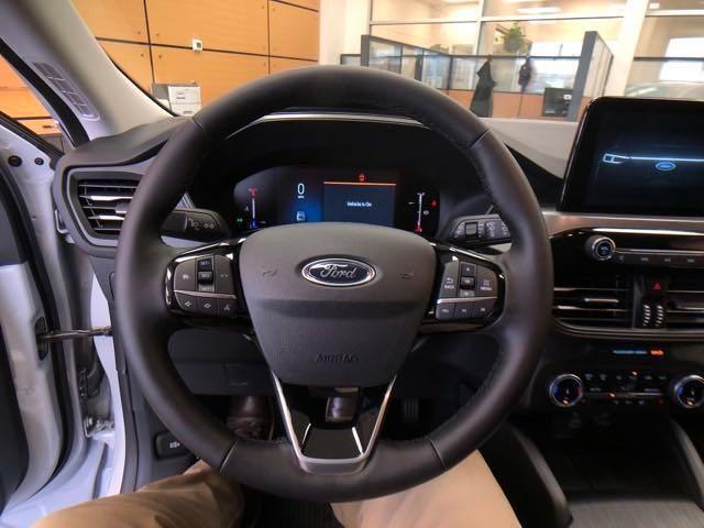 new 2025 Ford Escape car, priced at $30,819