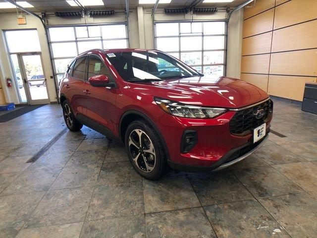new 2025 Ford Escape car, priced at $31,800