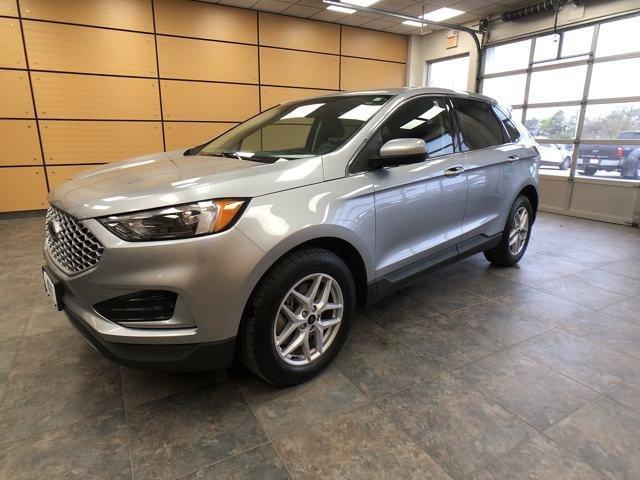 used 2024 Ford Edge car, priced at $29,205