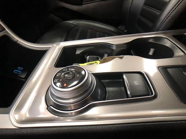 used 2024 Ford Edge car, priced at $29,061