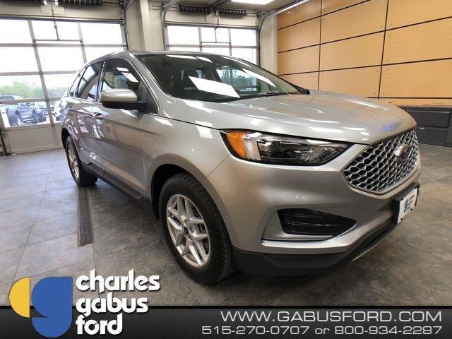 used 2024 Ford Edge car, priced at $29,205