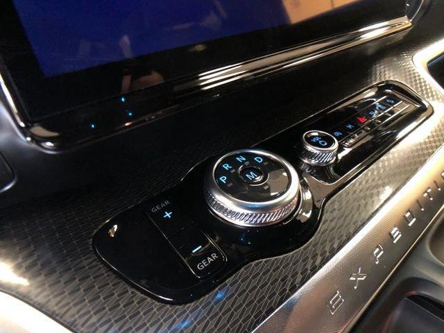 new 2025 Ford Expedition car, priced at $82,362