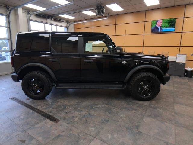 new 2025 Ford Bronco car, priced at $54,554