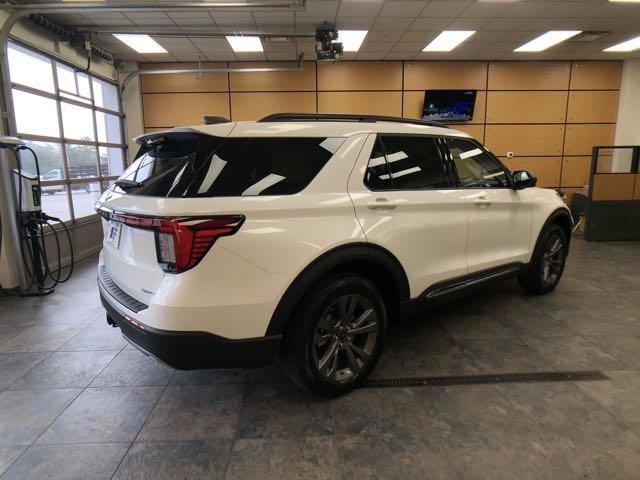 new 2025 Ford Explorer car, priced at $51,435