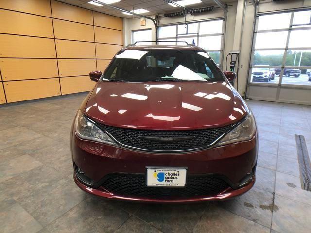 used 2019 Chrysler Pacifica car, priced at $19,744