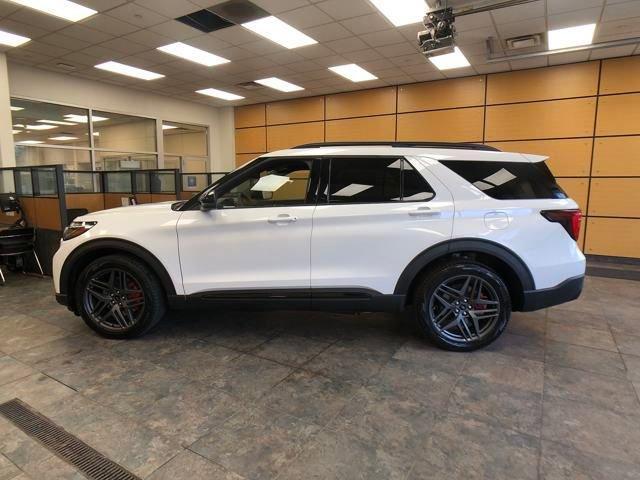 new 2025 Ford Explorer car, priced at $57,725