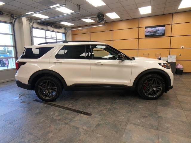 new 2025 Ford Explorer car, priced at $57,725