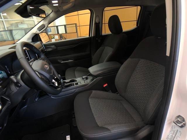 new 2025 Ford Ranger car, priced at $40,400