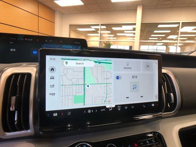 new 2025 Ford Expedition Max car, priced at $71,852