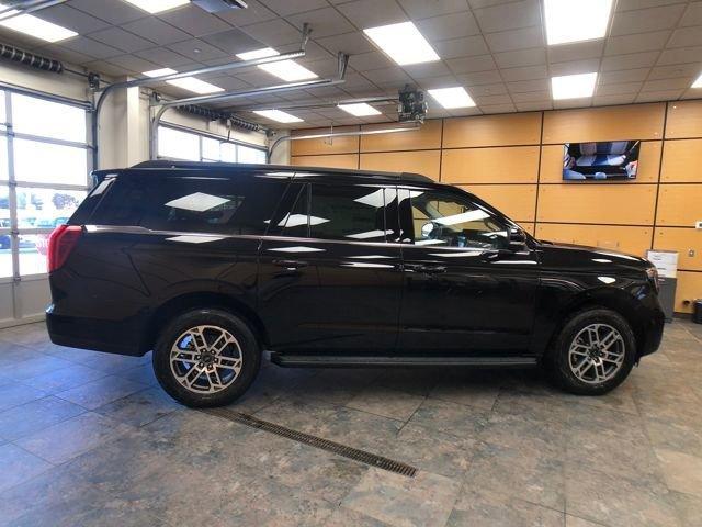 new 2025 Ford Expedition Max car, priced at $71,852