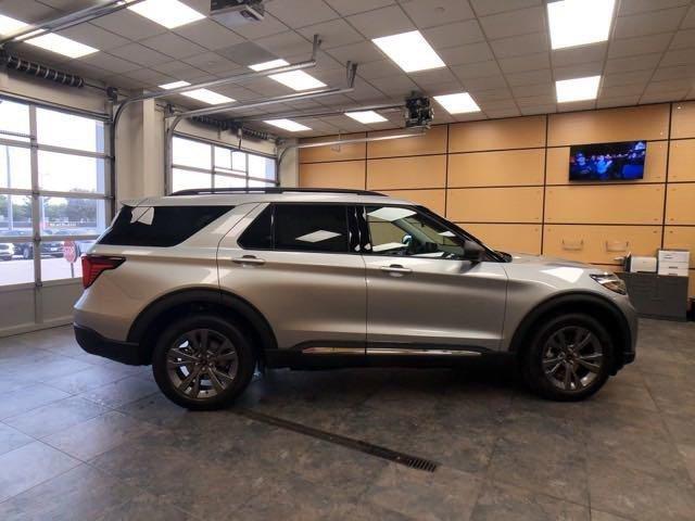 new 2025 Ford Explorer car, priced at $48,310