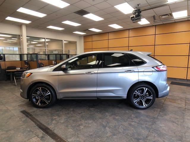 used 2022 Ford Edge car, priced at $34,968