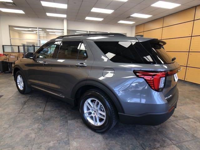 new 2025 Ford Explorer car, priced at $41,885