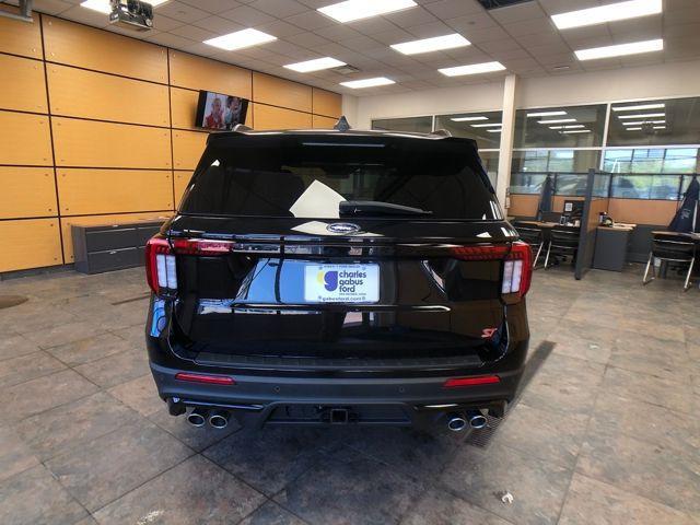 new 2025 Ford Explorer car, priced at $59,891