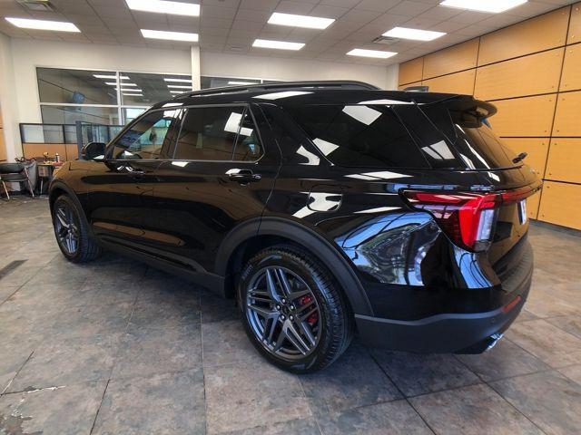 new 2025 Ford Explorer car, priced at $59,891