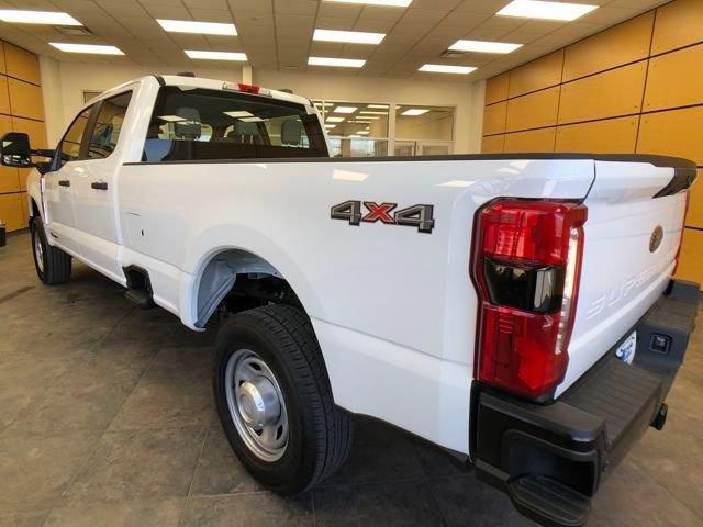 new 2025 Ford F-350 car, priced at $63,542