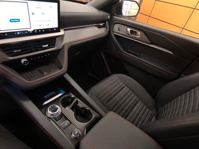 new 2025 Ford Explorer car, priced at $50,209
