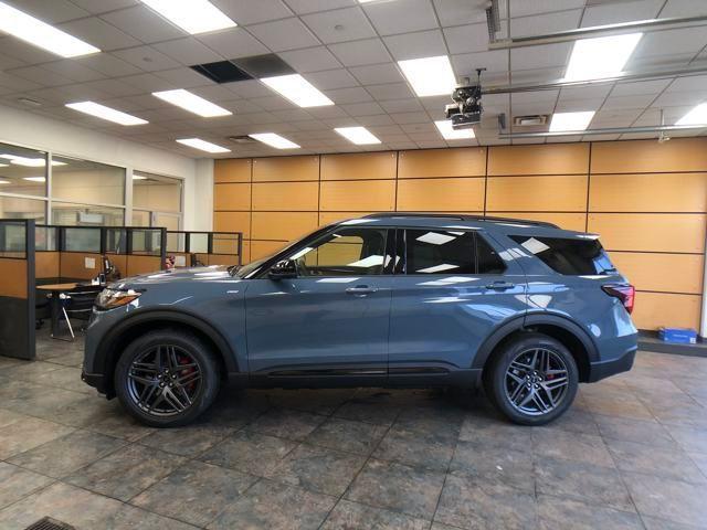 new 2025 Ford Explorer car, priced at $50,209