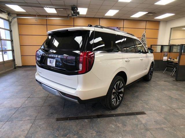 new 2025 Ford Expedition car, priced at $88,439