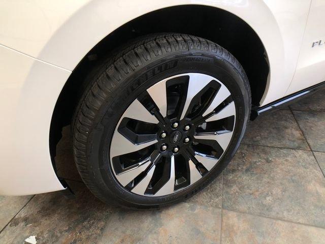 new 2025 Ford Expedition car, priced at $88,439