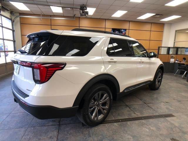 new 2025 Ford Explorer car, priced at $49,005