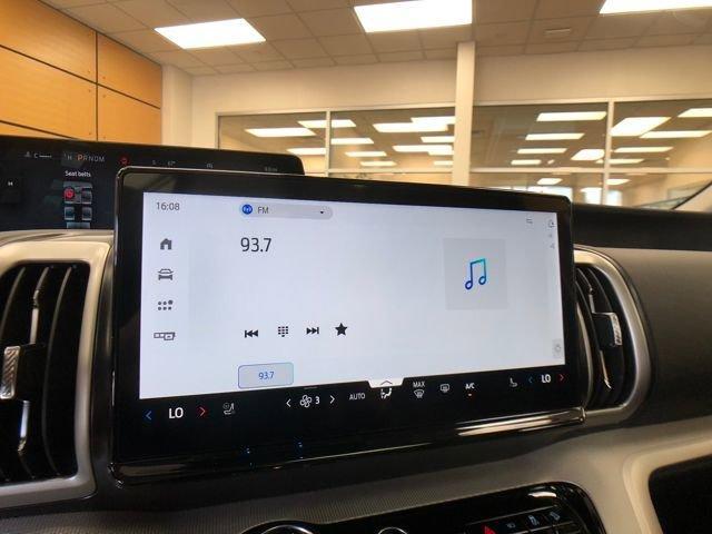 new 2025 Ford Expedition Max car, priced at $73,080