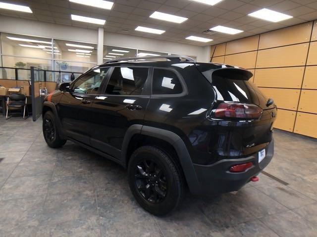 used 2016 Jeep Cherokee car, priced at $17,207