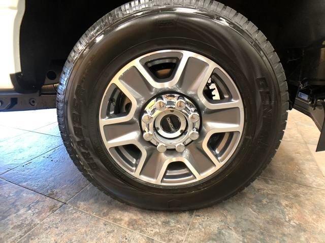 new 2025 Ford F-250 car, priced at $58,433