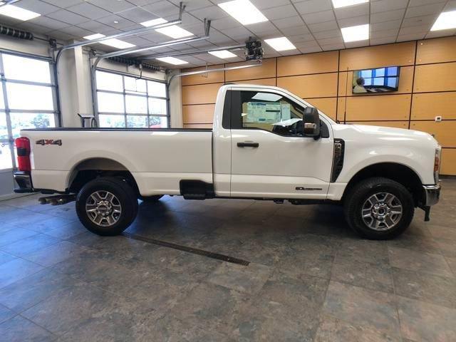 new 2025 Ford F-250 car, priced at $58,433