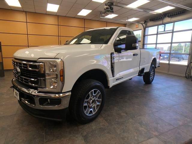 new 2025 Ford F-250 car, priced at $58,433