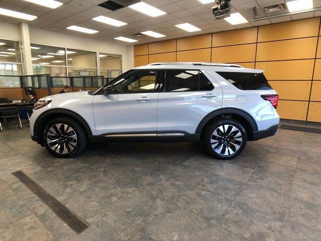 new 2025 Ford Explorer car, priced at $55,209