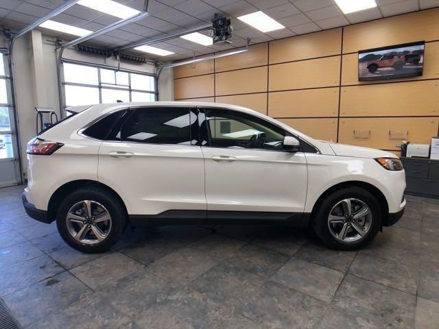 new 2024 Ford Edge car, priced at $45,875
