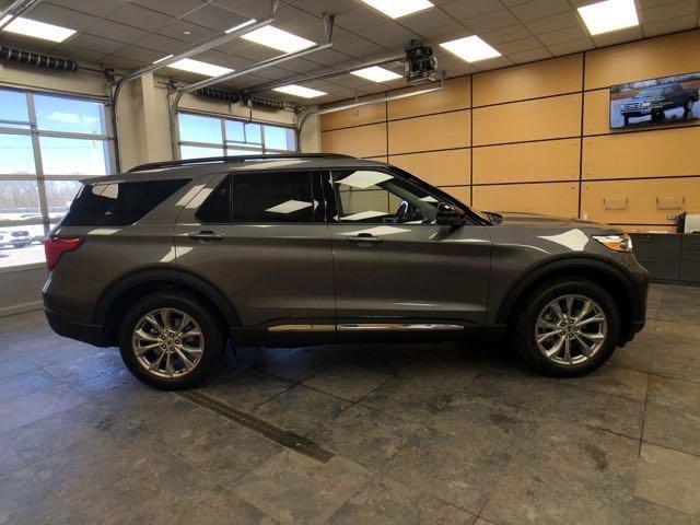 new 2024 Ford Explorer car, priced at $51,140