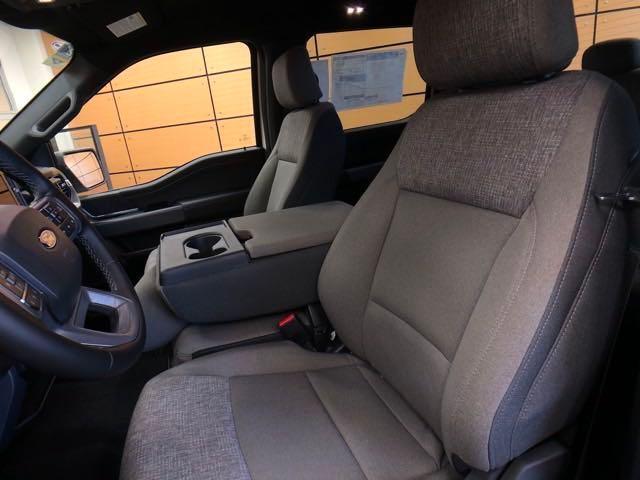 new 2025 Ford F-150 car, priced at $49,739