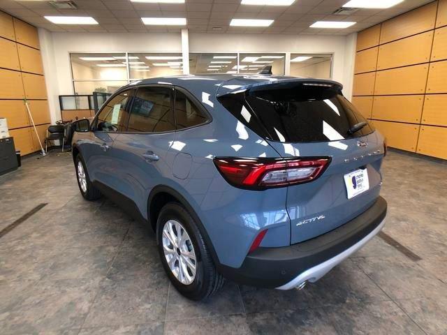 new 2025 Ford Escape car, priced at $32,319