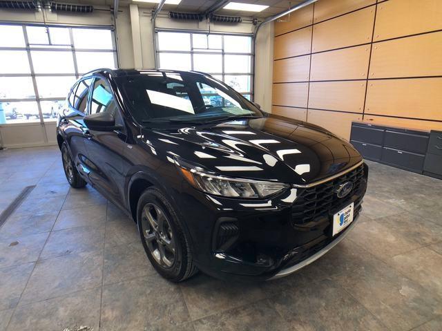 used 2023 Ford Escape car, priced at $26,987