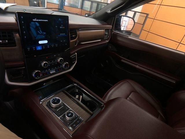 used 2022 Ford Expedition car, priced at $52,312